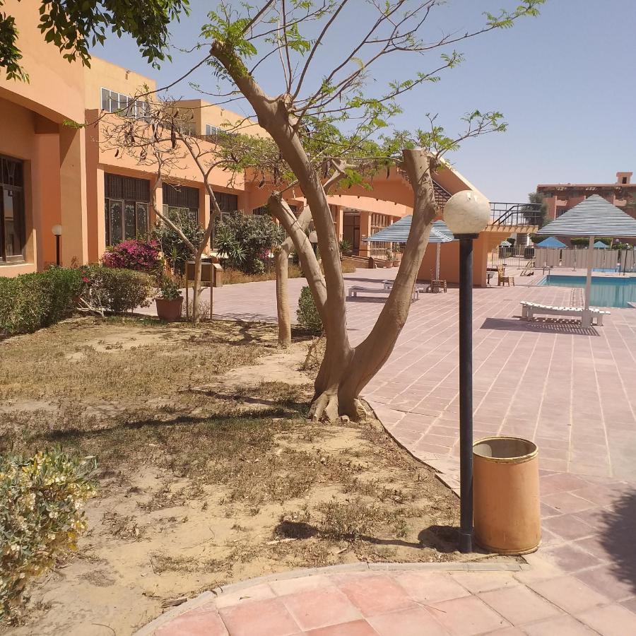 شاليه فرش فندقي بقرية بالميرا بيتش العين السخنه للعائلات Ain Sukhna Exterior photo
